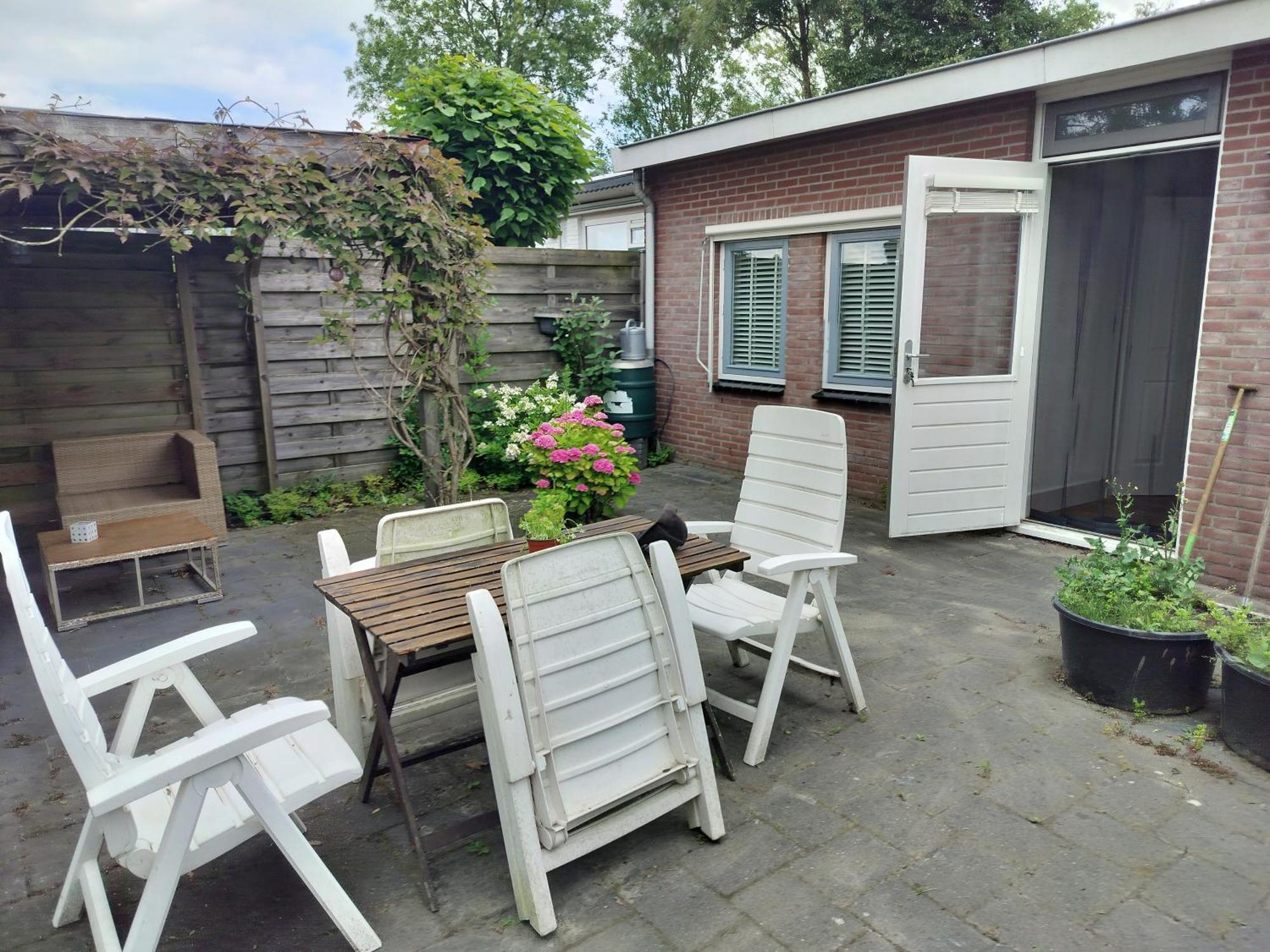 Solstice, Quiet Cottage In Bruinisse, Zeeland Экстерьер фото